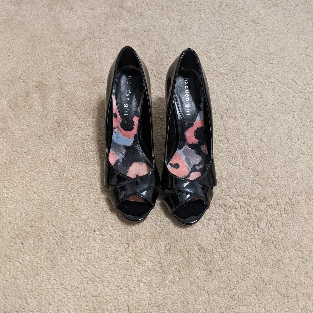Black Madden Girl Pumps Size 7